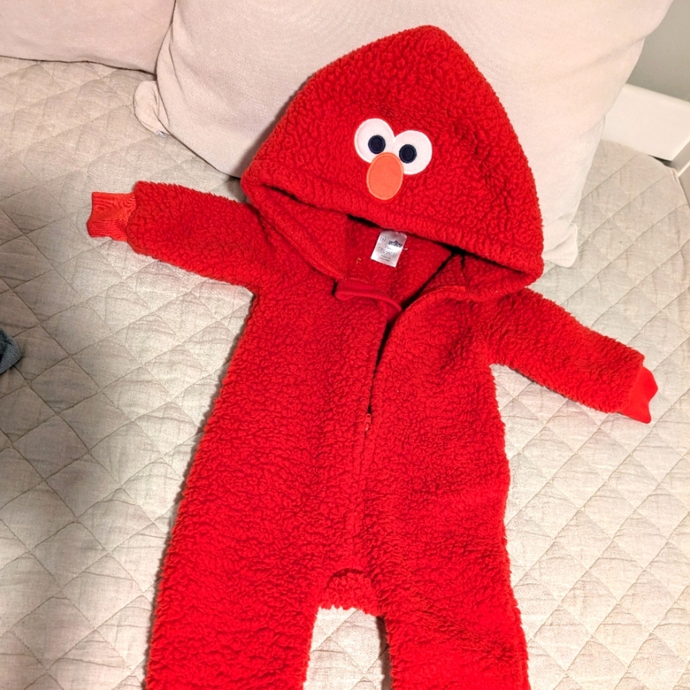 GAP Baby One Piece Elmo - Size 2T